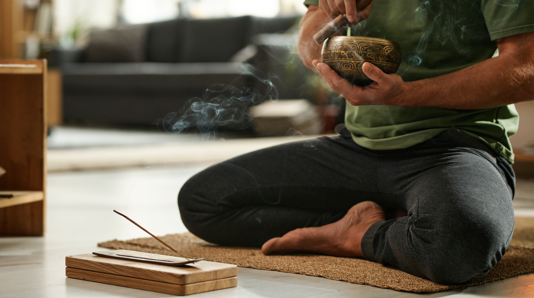 Mindfulness and Meditation with Aromatherapy: Enhancing Your Practice